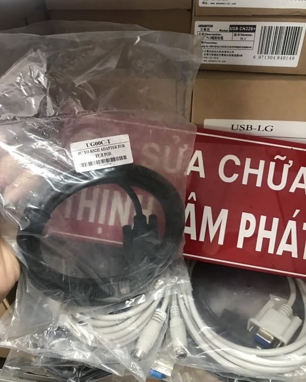 cáp-kết-nối-HMI-Fuji-UG00C-T 